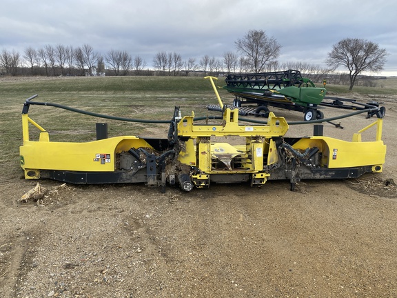 2024 John Deere 770 Header Forage