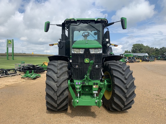 2024 John Deere 7R 330 Tractor