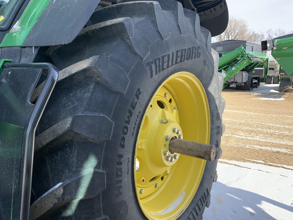 2024 John Deere 7R 330 Tractor