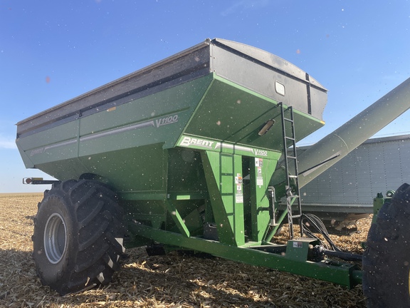 2021 Brent V1100 Grain Cart