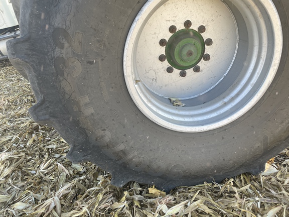 2021 Brent V1100 Grain Cart