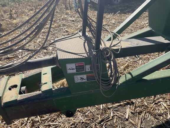 2008 Brent 880 Grain Cart