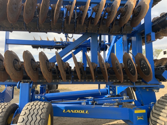 2021 Landoll 7833-30 Disk