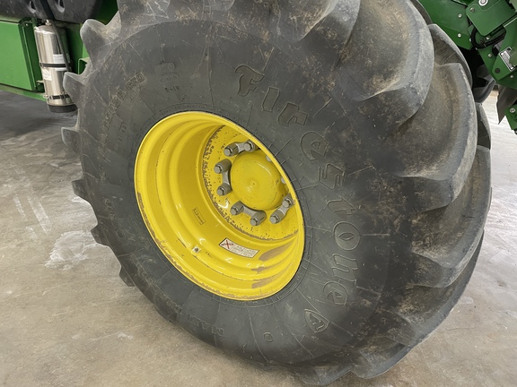 2022 John Deere X9 1000 Combine