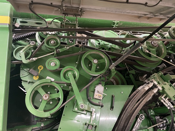 2022 John Deere X9 1000 Combine