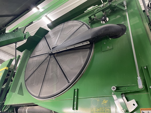 2022 John Deere X9 1000 Combine