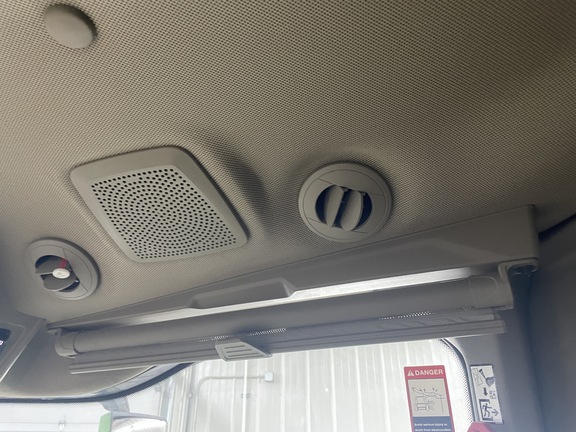 2022 John Deere X9 1000 Combine