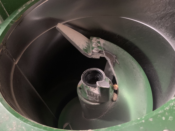 2018 Brent V1100 Grain Cart