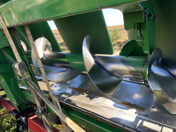 2011 John Deere 612C Header Corn Head