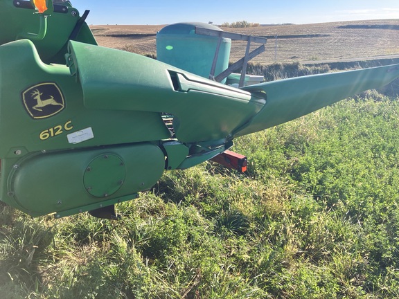 2011 John Deere 612C Header Corn Head
