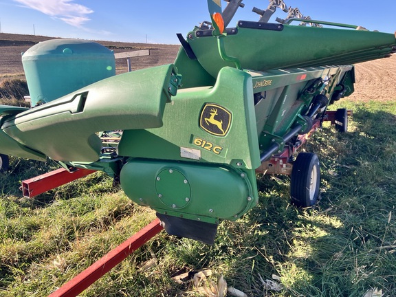 2011 John Deere 612C Header Corn Head