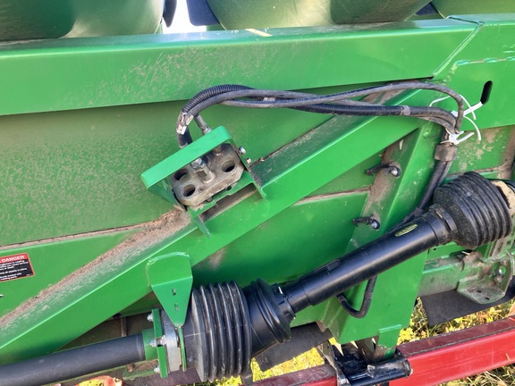 2011 John Deere 612C Header Corn Head