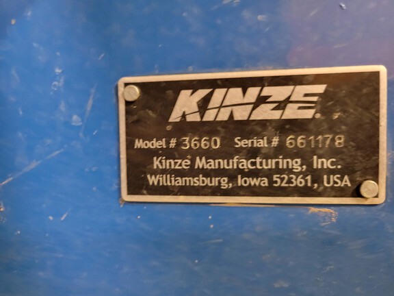 2014 Kinze 3660 Planter