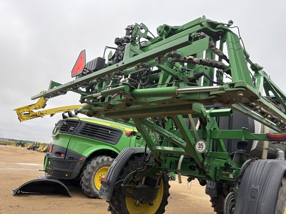 2022 John Deere 410R Sprayer/High Clearance