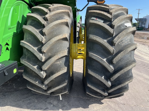 2025 John Deere 9R 640 Tractor 4WD