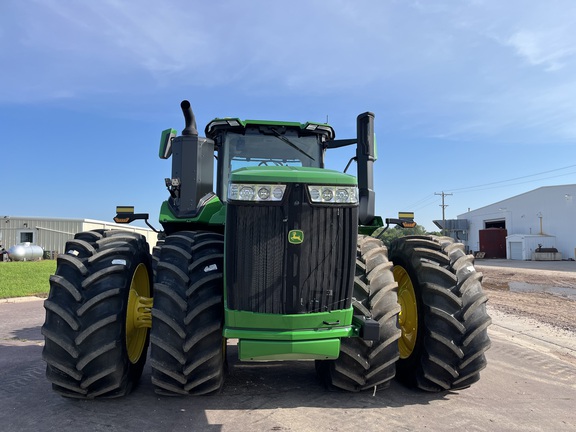 2025 John Deere 9R 640 Tractor 4WD