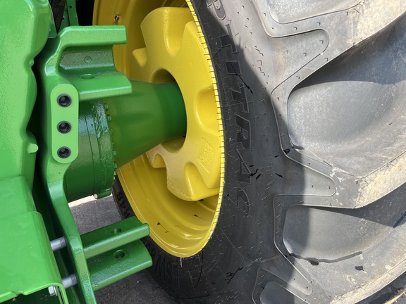 2025 John Deere 9R 640 Tractor 4WD