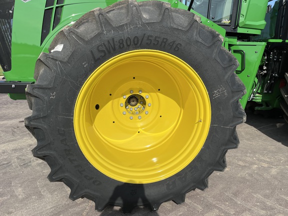 2025 John Deere 9R 640 Tractor 4WD