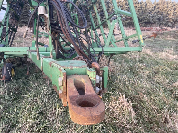 John Deere 980 Field Cultivator