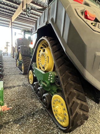 2022 John Deere 8RX 410 Tractor Rubber Track