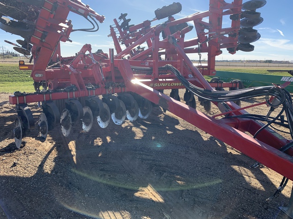 2019 Sunflower 4530 Chisel Plow