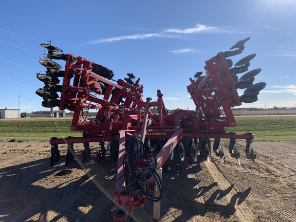 2019 Sunflower 4530 Chisel Plow