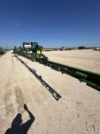 2022 John Deere 412R Sprayer/High Clearance