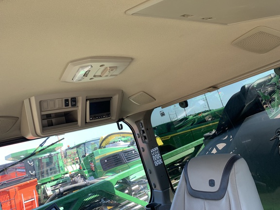 2022 John Deere 412R Sprayer/High Clearance