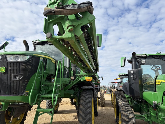 2022 John Deere 412R Sprayer/High Clearance