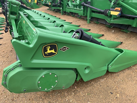 2025 John Deere CF 12 Header Corn Head