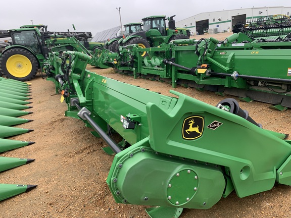 2025 John Deere CF 16 Header Corn Head