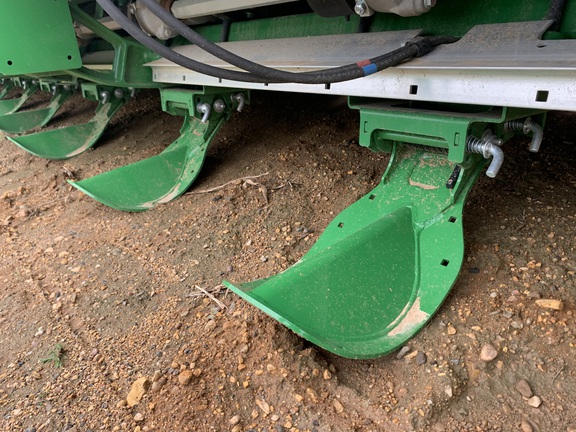 2025 John Deere CF 16 Header Corn Head