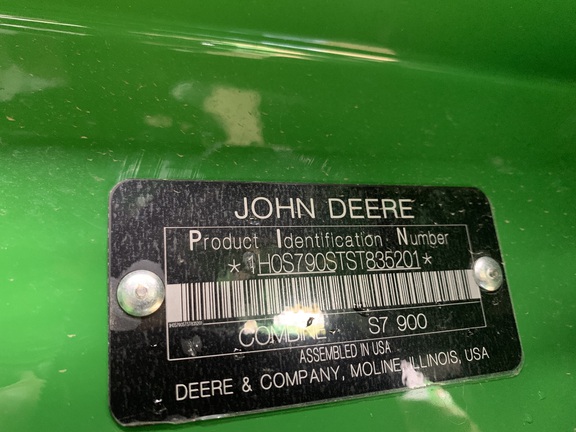2025 John Deere S7 900 Combine