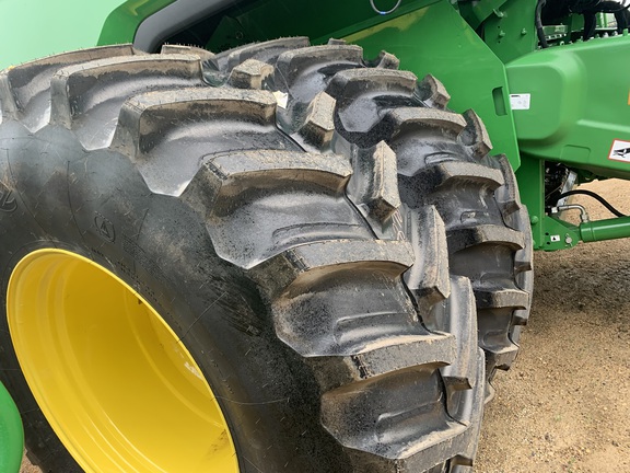 2025 John Deere S7 900 Combine