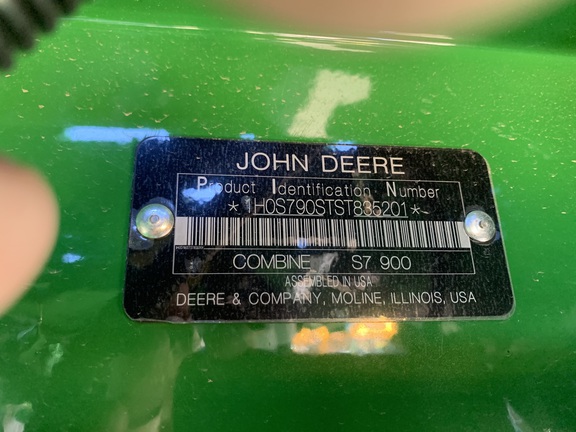 2025 John Deere S7 900 Combine
