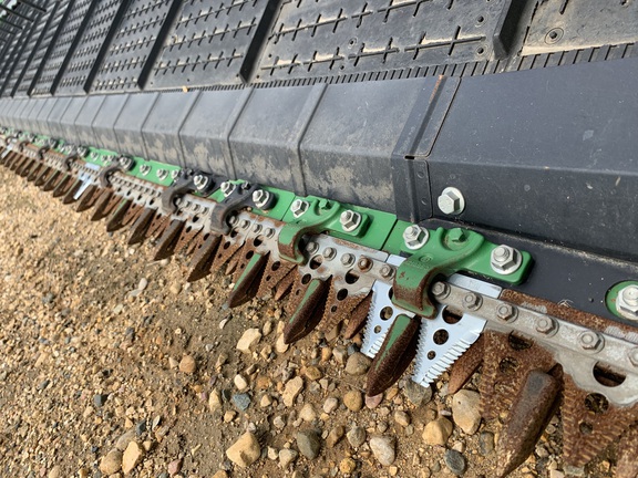 2021 John Deere RD40F Header Combine