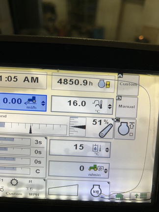 2012 John Deere 8260R Tractor