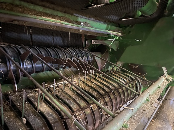 2019 John Deere 560M Baler/Round