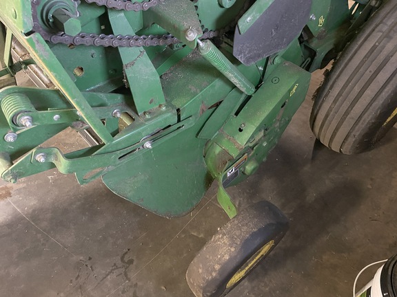 2019 John Deere 560M Baler/Round