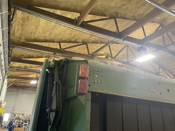 2019 John Deere 560M Baler/Round