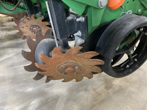 2021 John Deere 1765 Planter