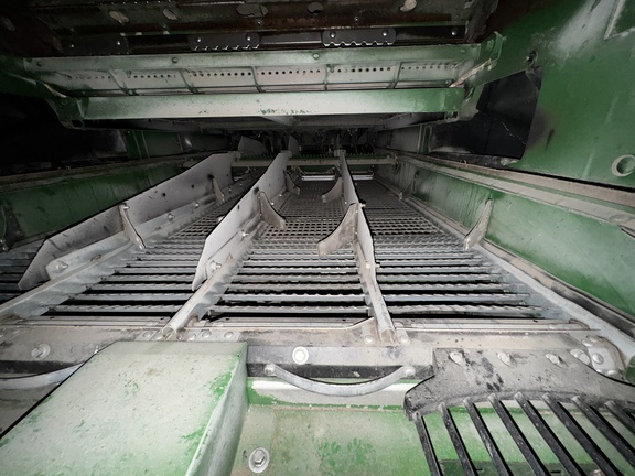 2019 John Deere S780 Combine