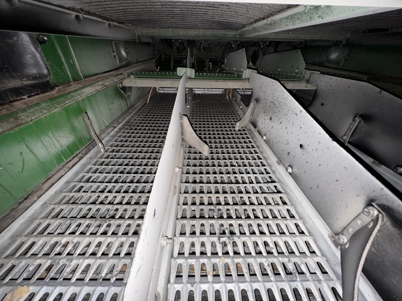 2019 John Deere S780 Combine