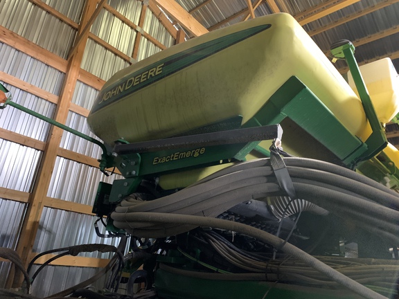 2019 John Deere DB66 Planter