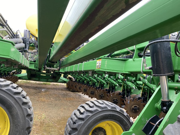 2019 John Deere DB66 Planter