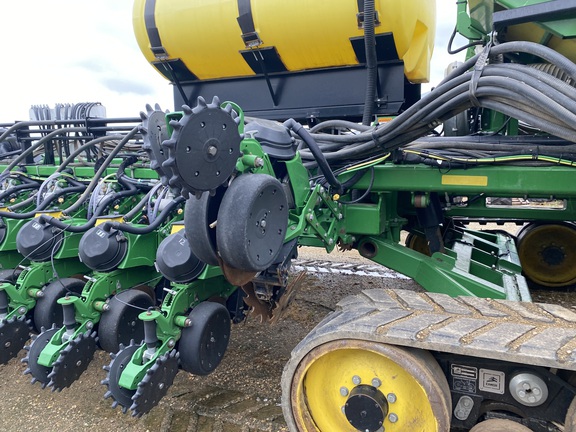2019 John Deere DB66 Planter