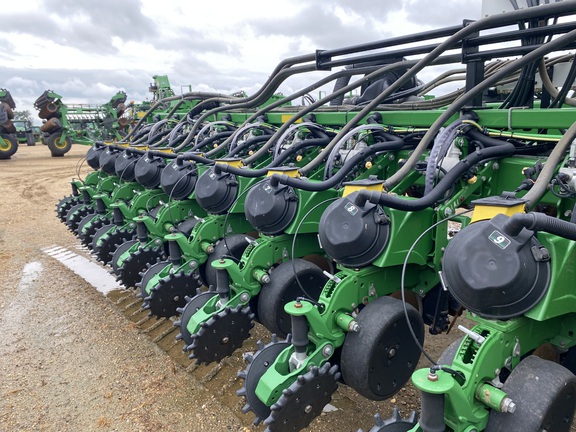2019 John Deere DB66 Planter