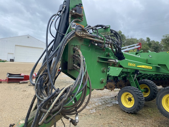 2019 John Deere DB66 Planter