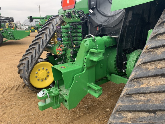 2025 John Deere 9RX 590 Tractor Rubber Track
