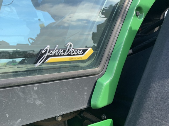 2025 John Deere 8RT 410 Tractor Rubber Track